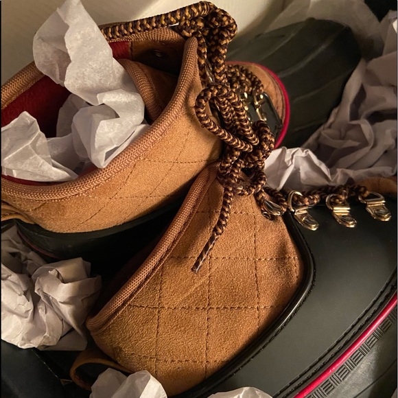 Tommy Hilfiger Womens Boots - Picture 3 of 3